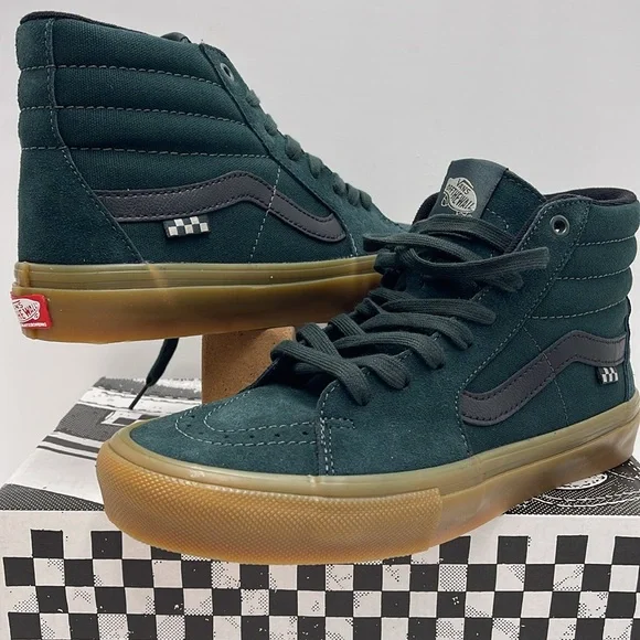 Vans Men’s Skate Sk8-Hi Green/Gum
VN0A2Z3317P
Sneakers - Picture 8 of 16